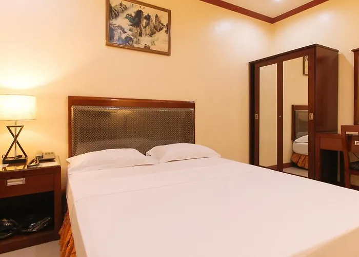 Peace By Reddoorz Hotel Manila