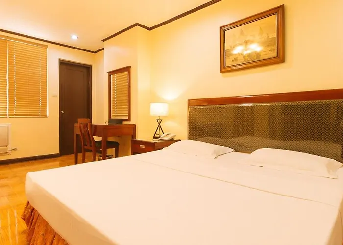 Hotel Peace By Reddoorz *